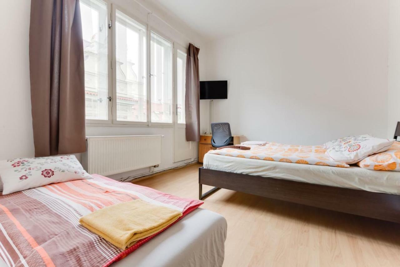 Beautiful Downtown 2bd With Netflix Apartment *